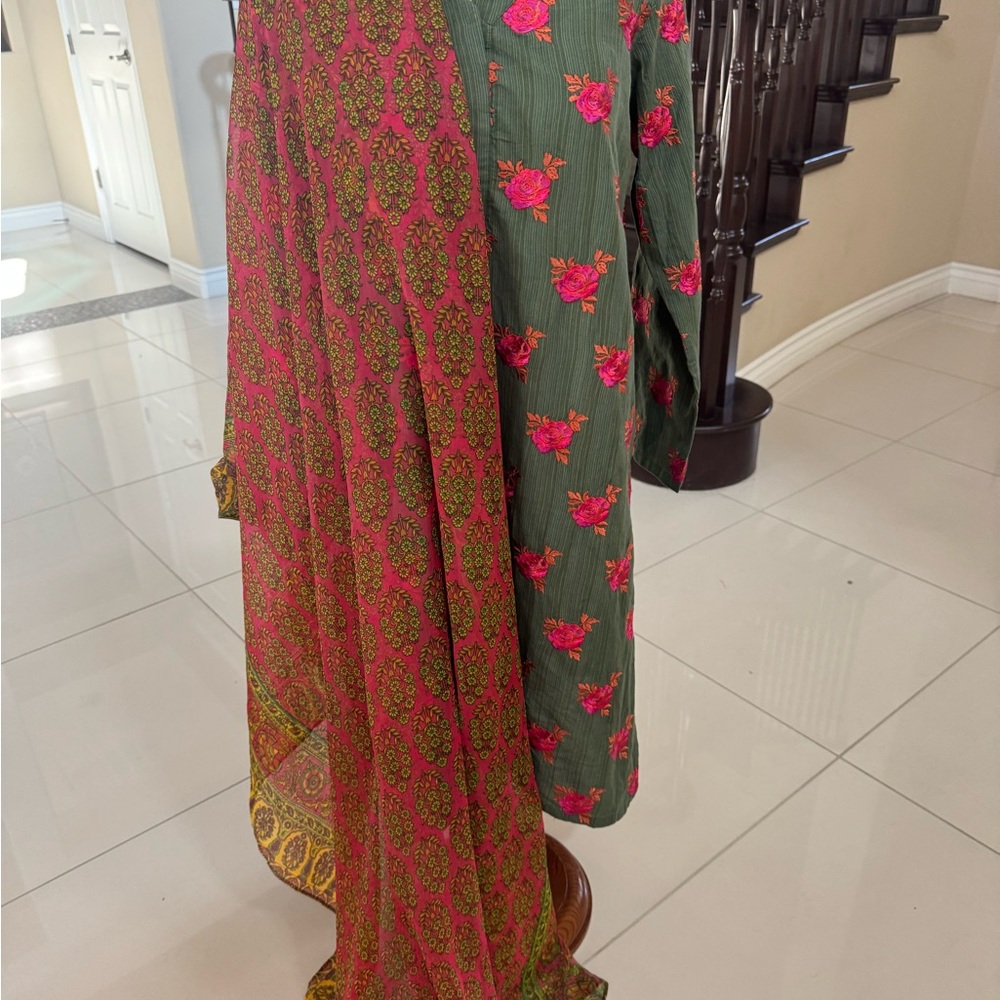 Chapter Green and Pink Kurta Set